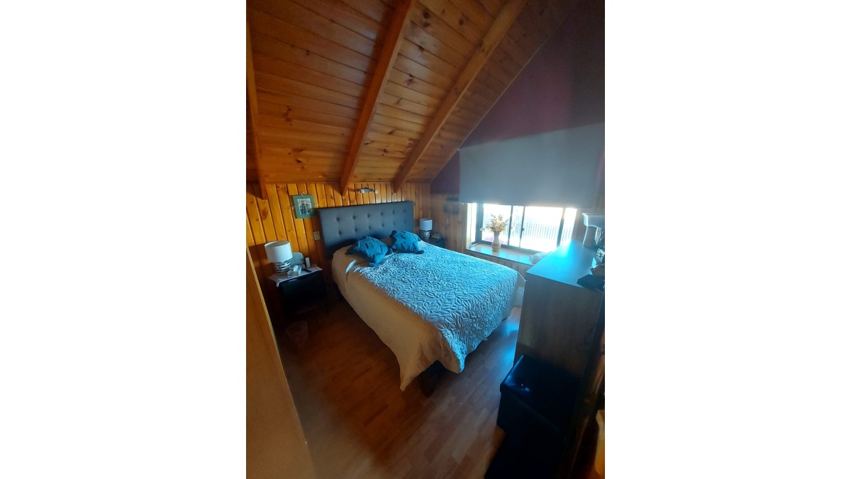 HABITACIÓN 2 (SEGUNDO PISO)