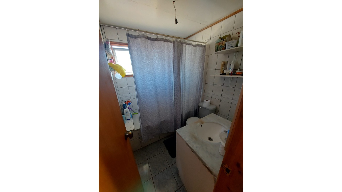 BAÑO 2 (SEGUNDO PISO)